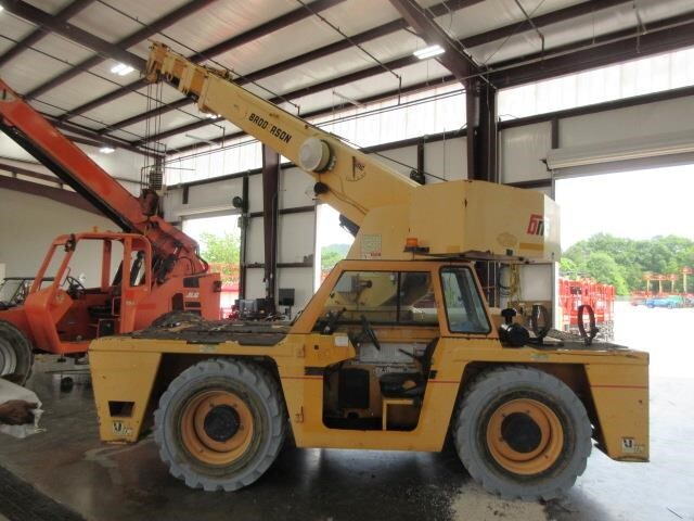 2013 Broderson IC-200-3H-20