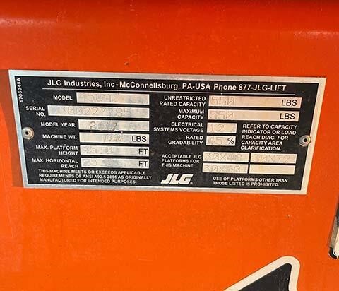 2017 JLG 450AJ-17
