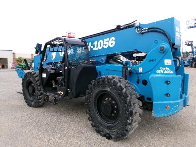 2022 Genie GTH-1056-4