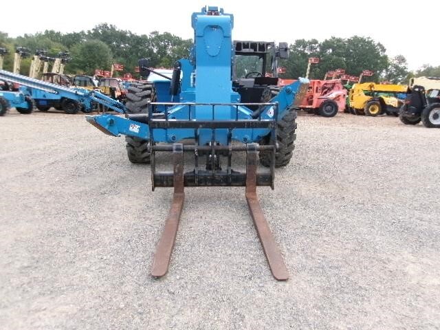 2022 Genie GTH-1056-5