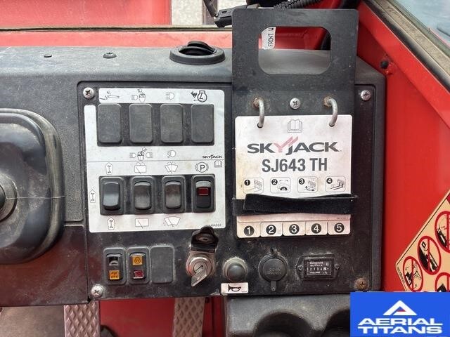 2017 Skyjack SJ643 TH-28
