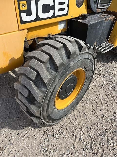 2019 JCB 930-4-11