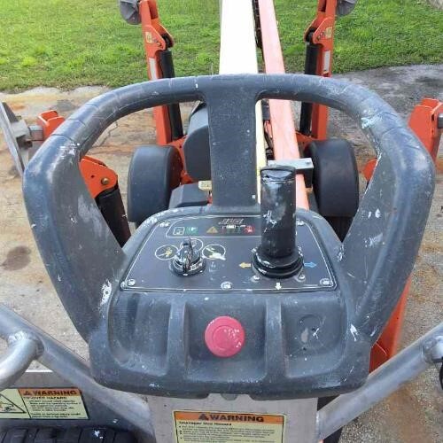 2018 JLG T350-13