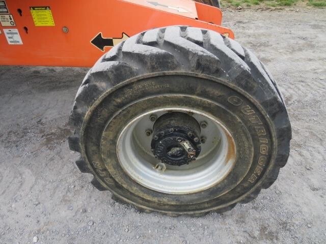 2013 JLG 460SJ-14