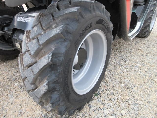 2024 Manitou ULM 415 H-9