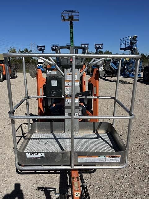 2018 JLG T350-3