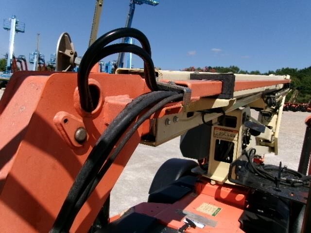 2018 JLG T350-11