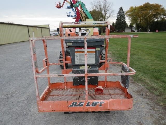 2018 JLG 340AJ-3