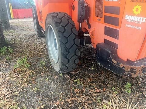 2017 SkyTrak 6042-15