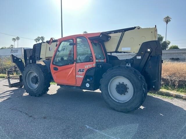 2017 JLG 1255-2