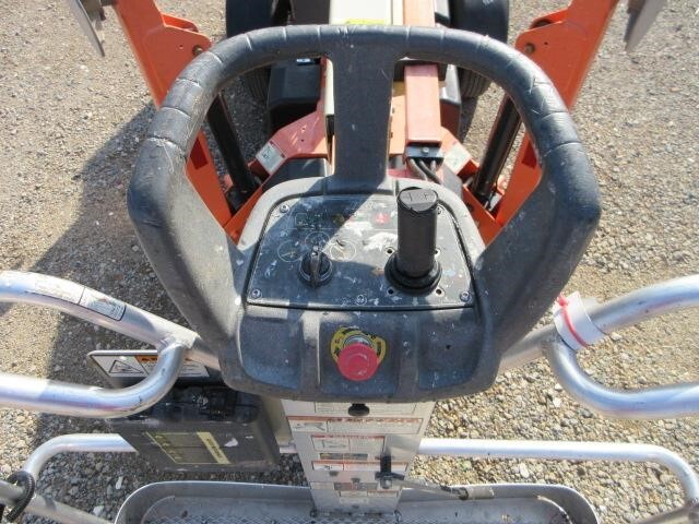 2018 JLG T350-12