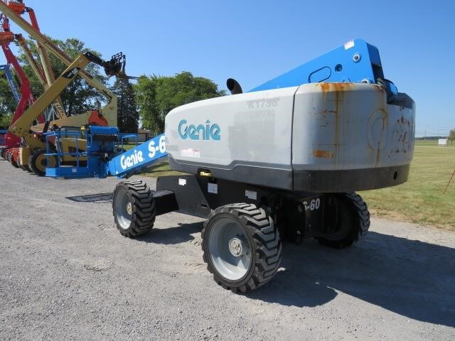 2018 Genie S-60X-8