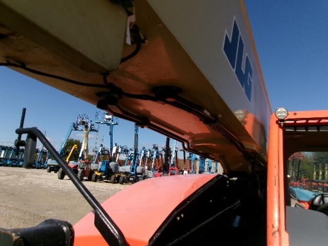 2022 JLG 1255-8