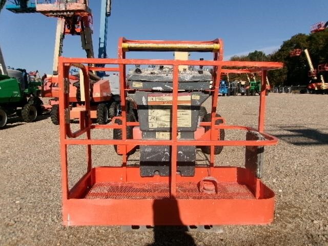 2018 JLG 340AJ-4