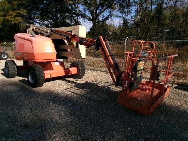 2020 JLG 450AJ-2