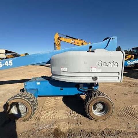 2018 Genie S-45-2
