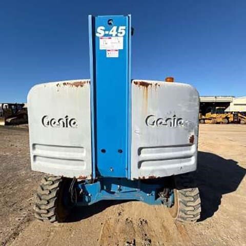 2018 Genie S-45-4