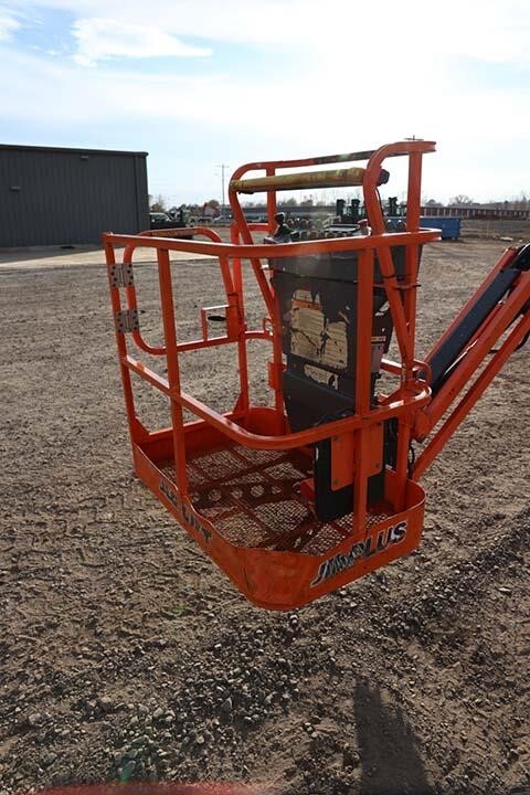 2018 JLG E300AJP-39