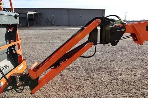 2018 JLG E300AJP-35