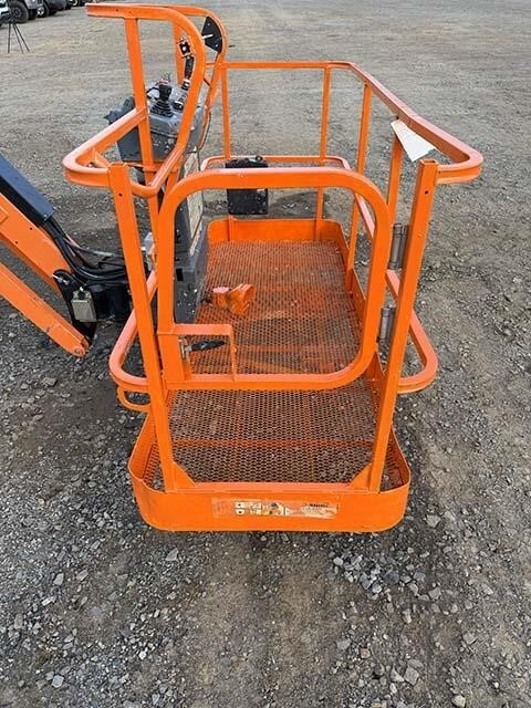 2020 JLG 860SJ-32