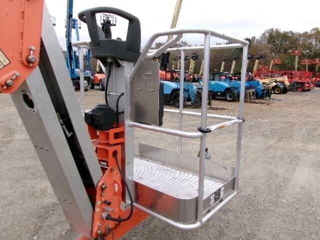 2018 JLG T500J-9