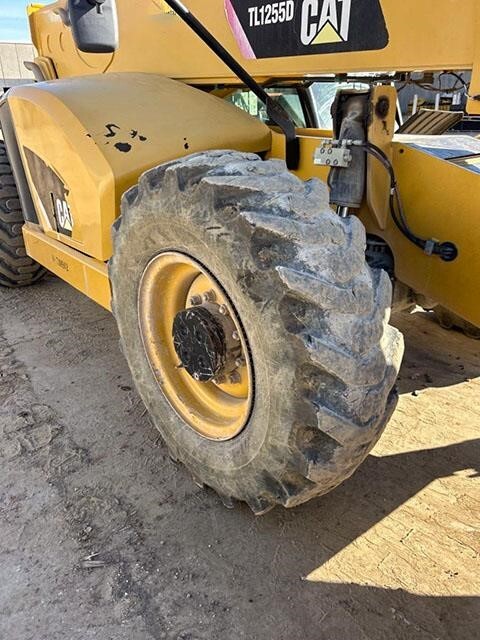 2019 CAT TL1255D-17