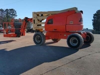 2018 JLG 450AJ-2