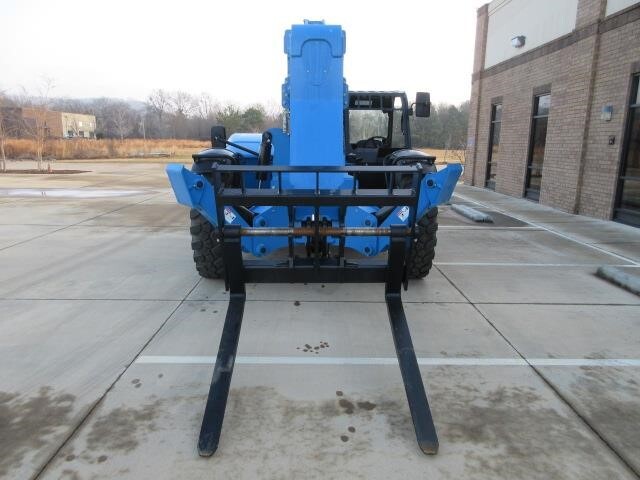 2024 Genie GTH-1056-3