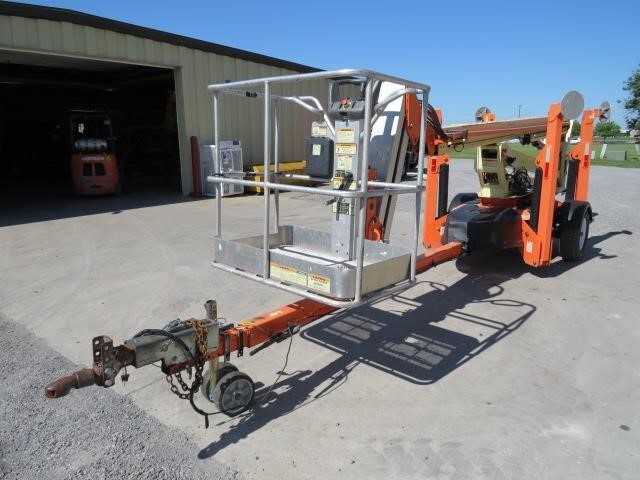2018 JLG T500J-4