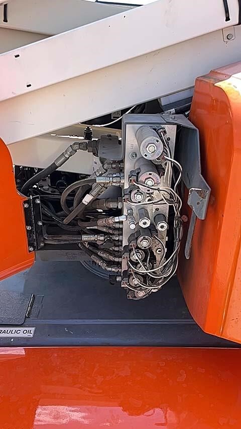 2017 Snorkel AB46JE-10