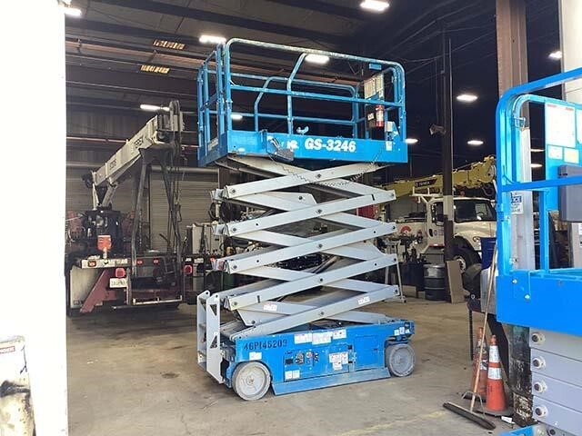 2018 Genie GS-3246-8