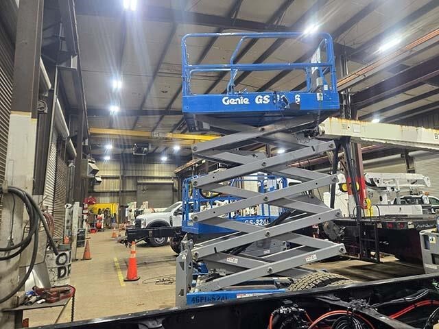 2018 Genie GS-3246-8