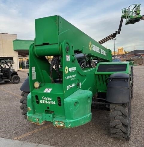 2016 Genie GTH 844-4