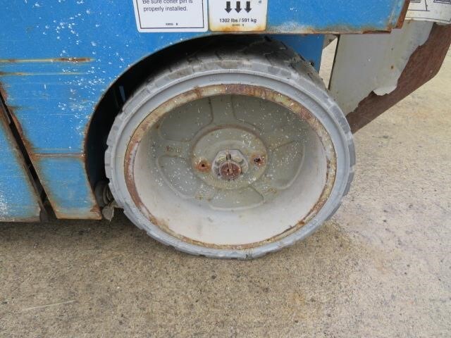 2017 Genie GS-1930-19