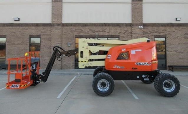 2025 JLG 450AJ