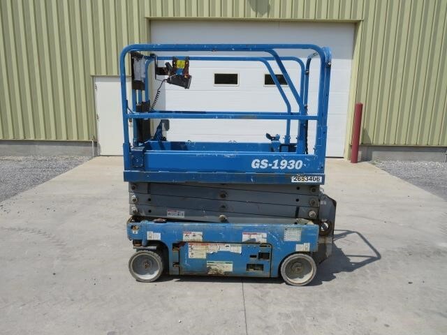 2018 Genie GS-1930