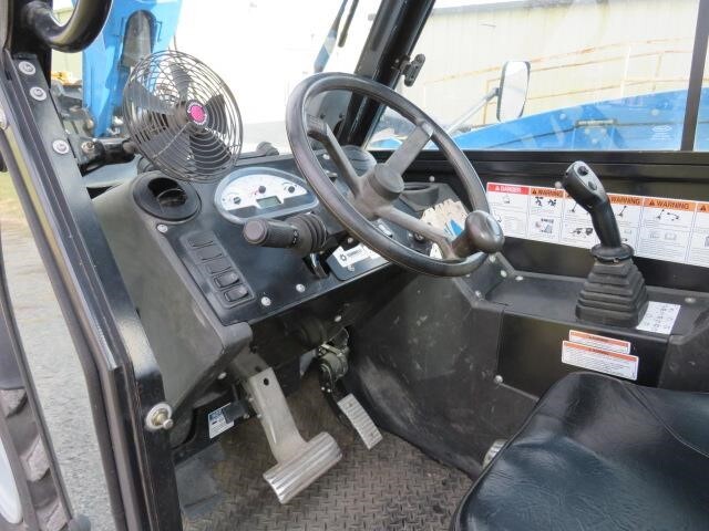 2017 Genie GTH 844-18