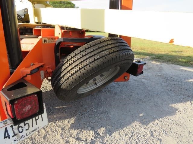 2018 JLG T500J-11