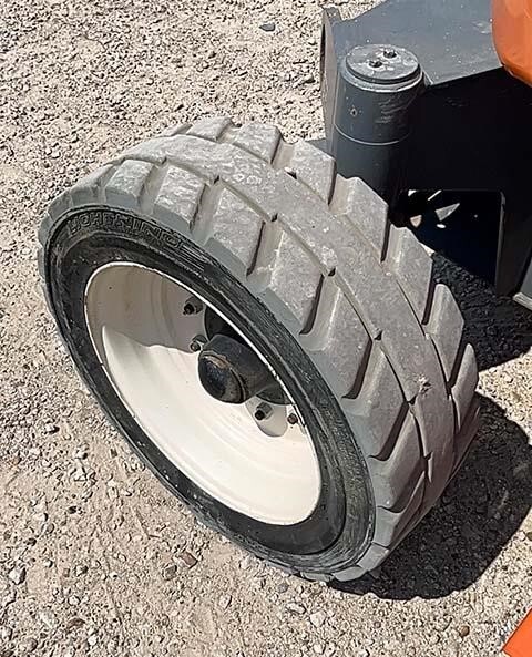 2017 Snorkel AB46JE-6