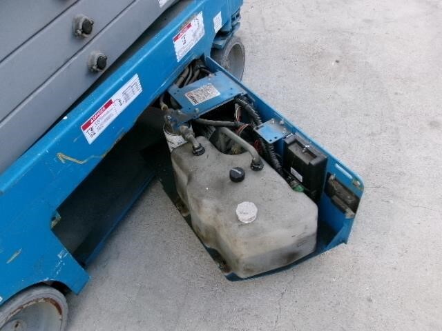 2017 Genie GS-1930-8