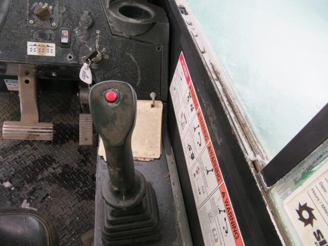 2016 Genie GTH-1056-24