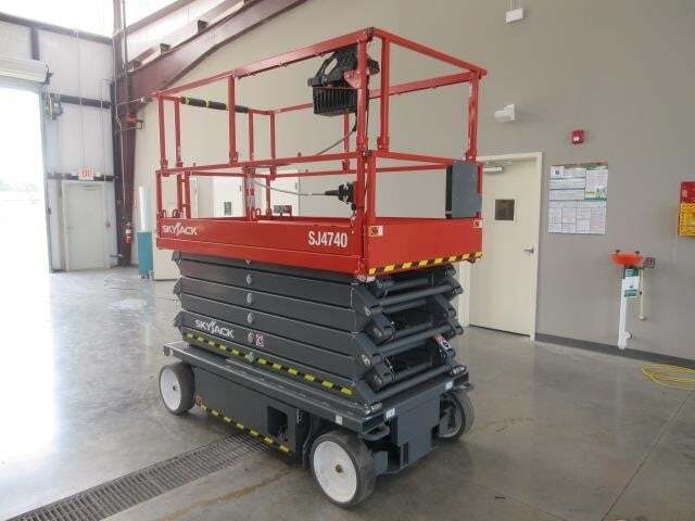 2024 Skyjack SJ4740-3