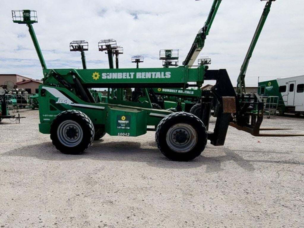 2015 SkyTrak 10042-6