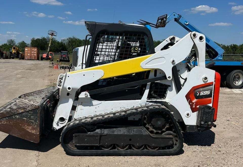 2023 Bobcat T595
