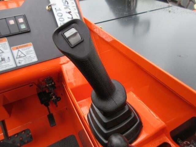 2025 SkyTrak 10054-29