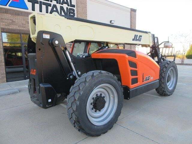 2025 JLG 742-6
