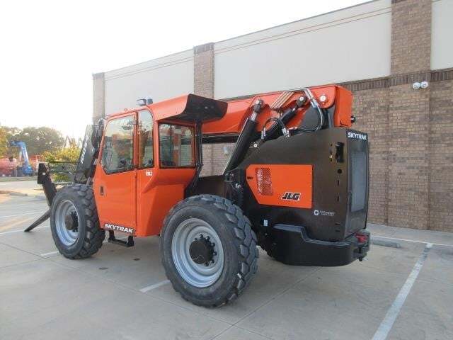 2025 SkyTrak 10054-3