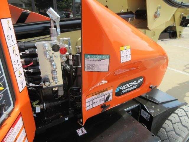 2025 JLG E400AJPN-17