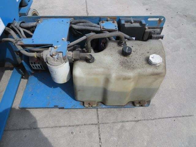 2017 Genie GS-1930-16