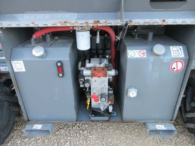 2019 Skyjack SJ-6832RT-13